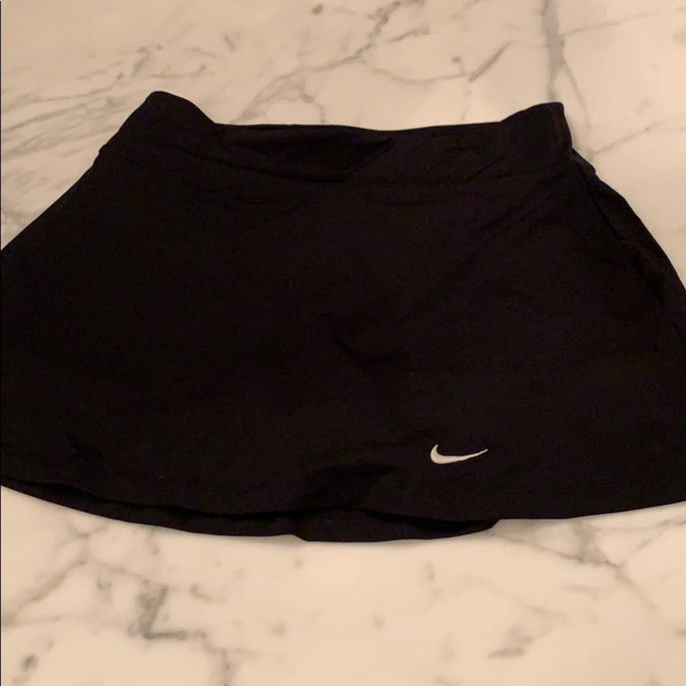 nike black tennis skirt